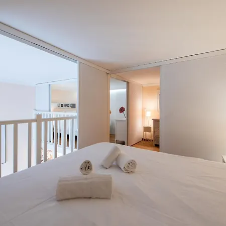 Apartment Le Rimbaud Splendide Duplex Dans Le Suquet, Pres Des Plages Et Du Palais Des Festivals *